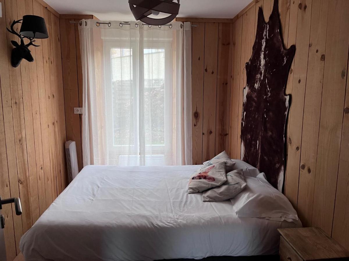 L'Hostellerie De Sevremont Saint-Michel-Mont-Mercure 外观 照片