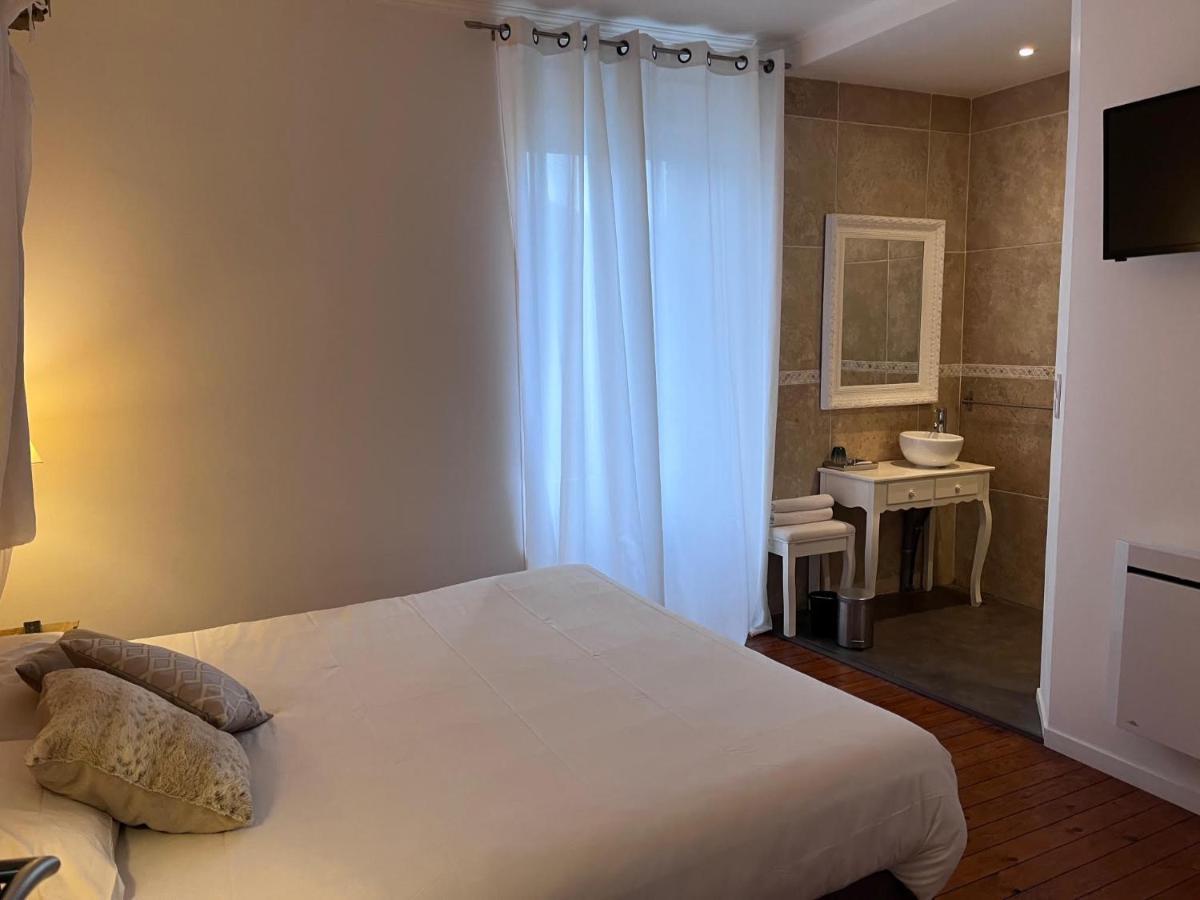 L'Hostellerie De Sevremont Saint-Michel-Mont-Mercure 外观 照片