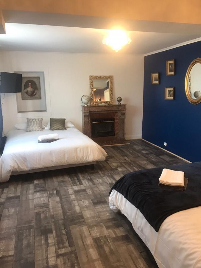L'Hostellerie De Sevremont Saint-Michel-Mont-Mercure 外观 照片