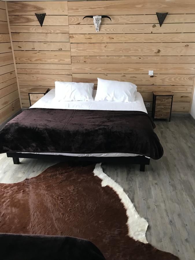 L'Hostellerie De Sevremont Saint-Michel-Mont-Mercure 外观 照片